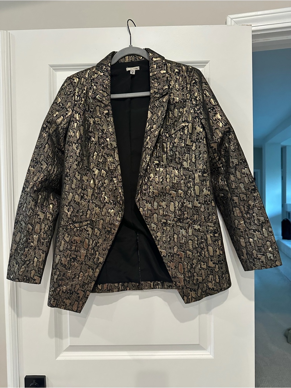 Ecote Metallic Gold and Black Patterned Blazer